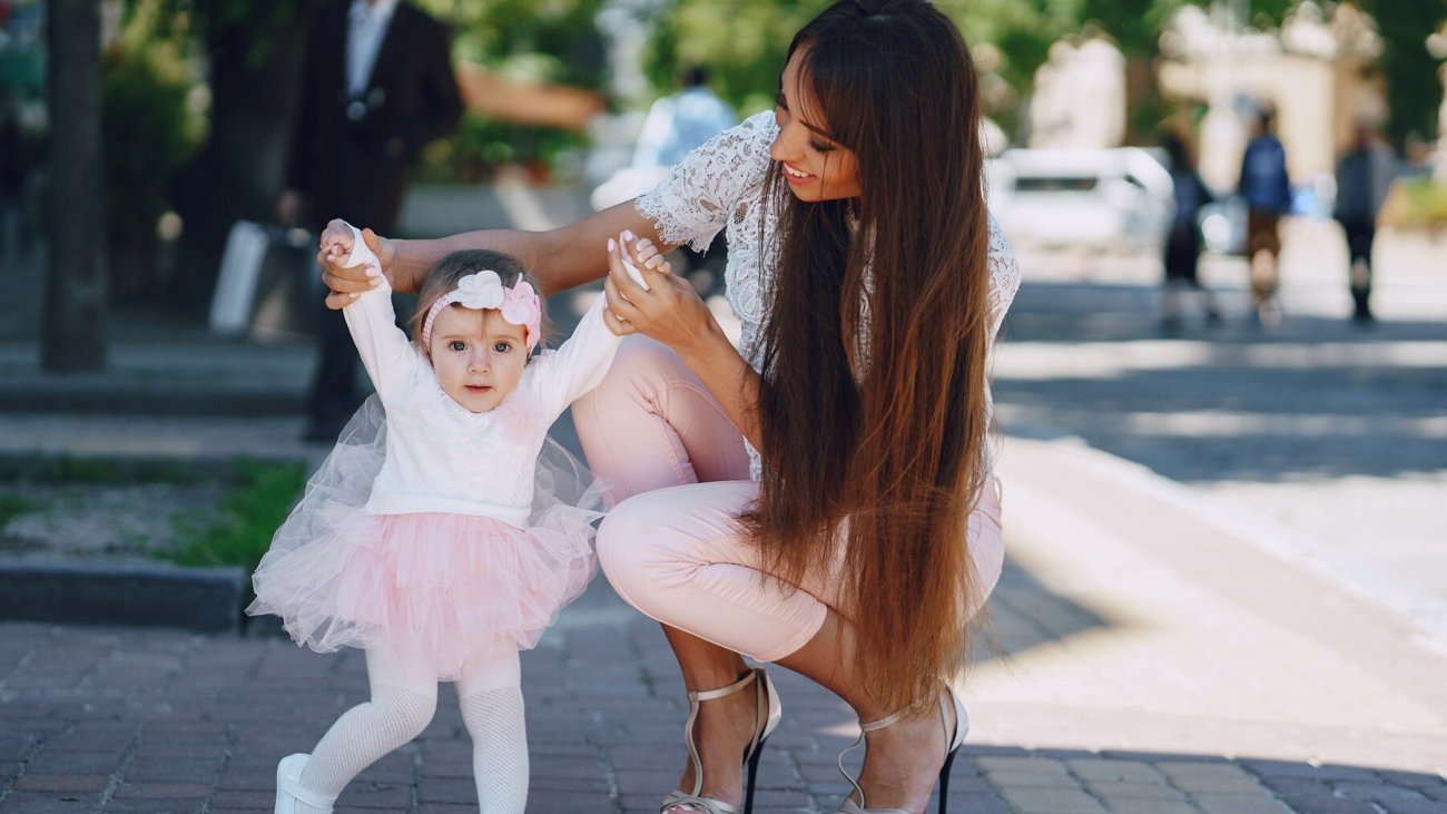 mother-with-daughter_1157-6243